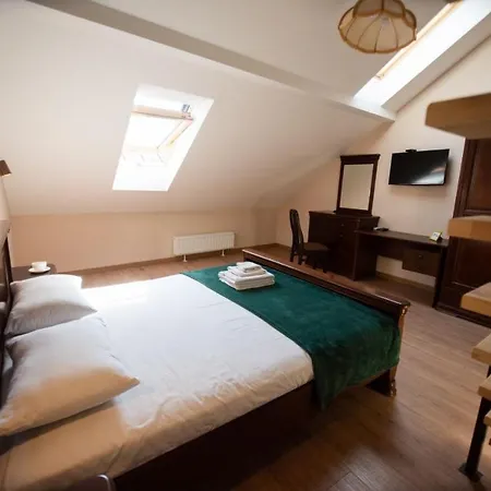Apartment площа князя ярослава осмомисла 9, центр львова! *